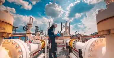 Image_of_offshore_operator