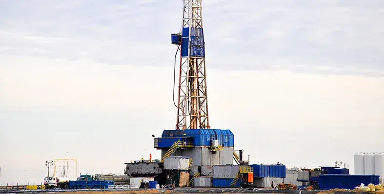 Image_of_rig_onshore