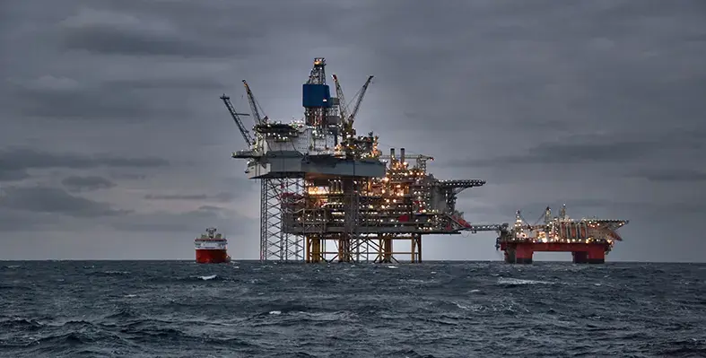 Image_of_rig_offshore_Benin