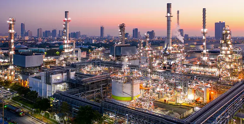 Image_of_oil_and_gas_refinery_in_Africa