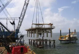 23439589089 c26aacd3e3 z